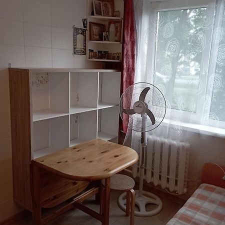 A Comfortable 18M Room With Balcony Tallin Exterior foto
