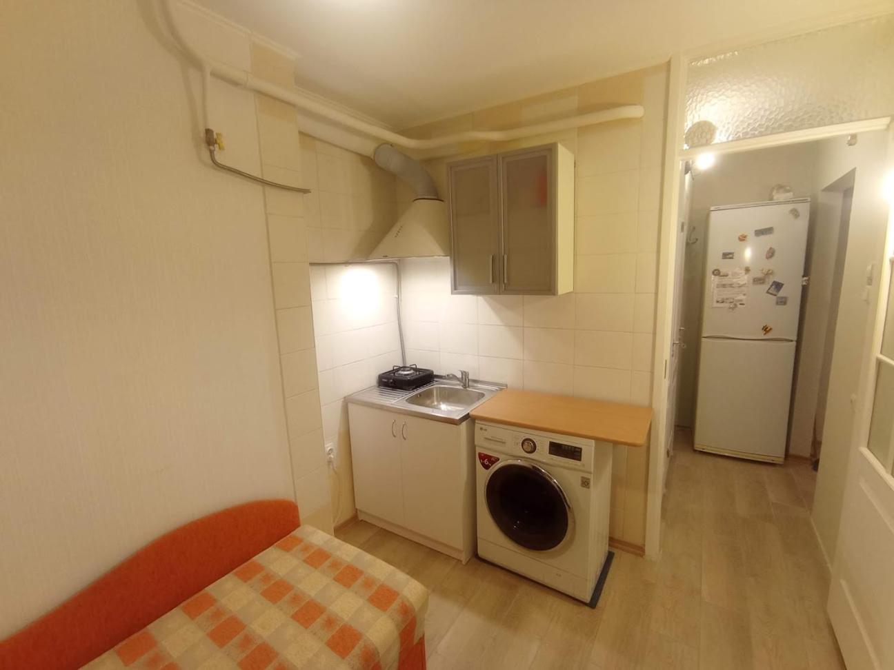A Comfortable 18M Room With Balcony Tallin Exterior foto