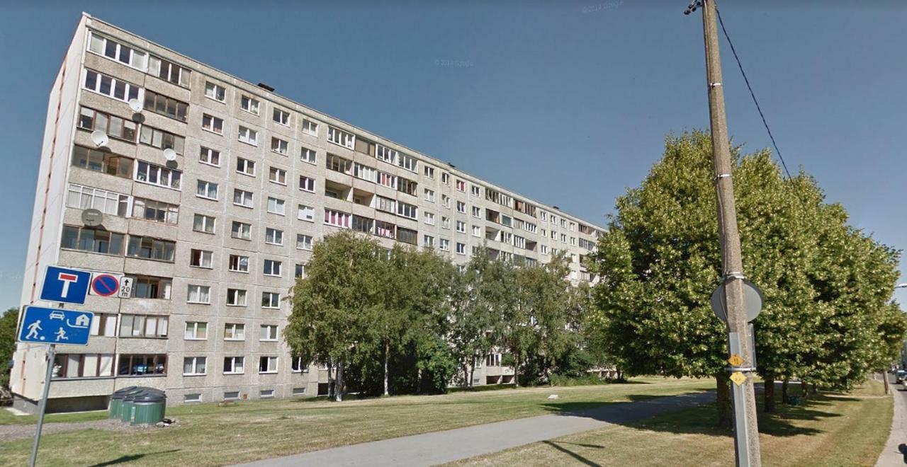 A Comfortable 18M Room With Balcony Tallin Exterior foto